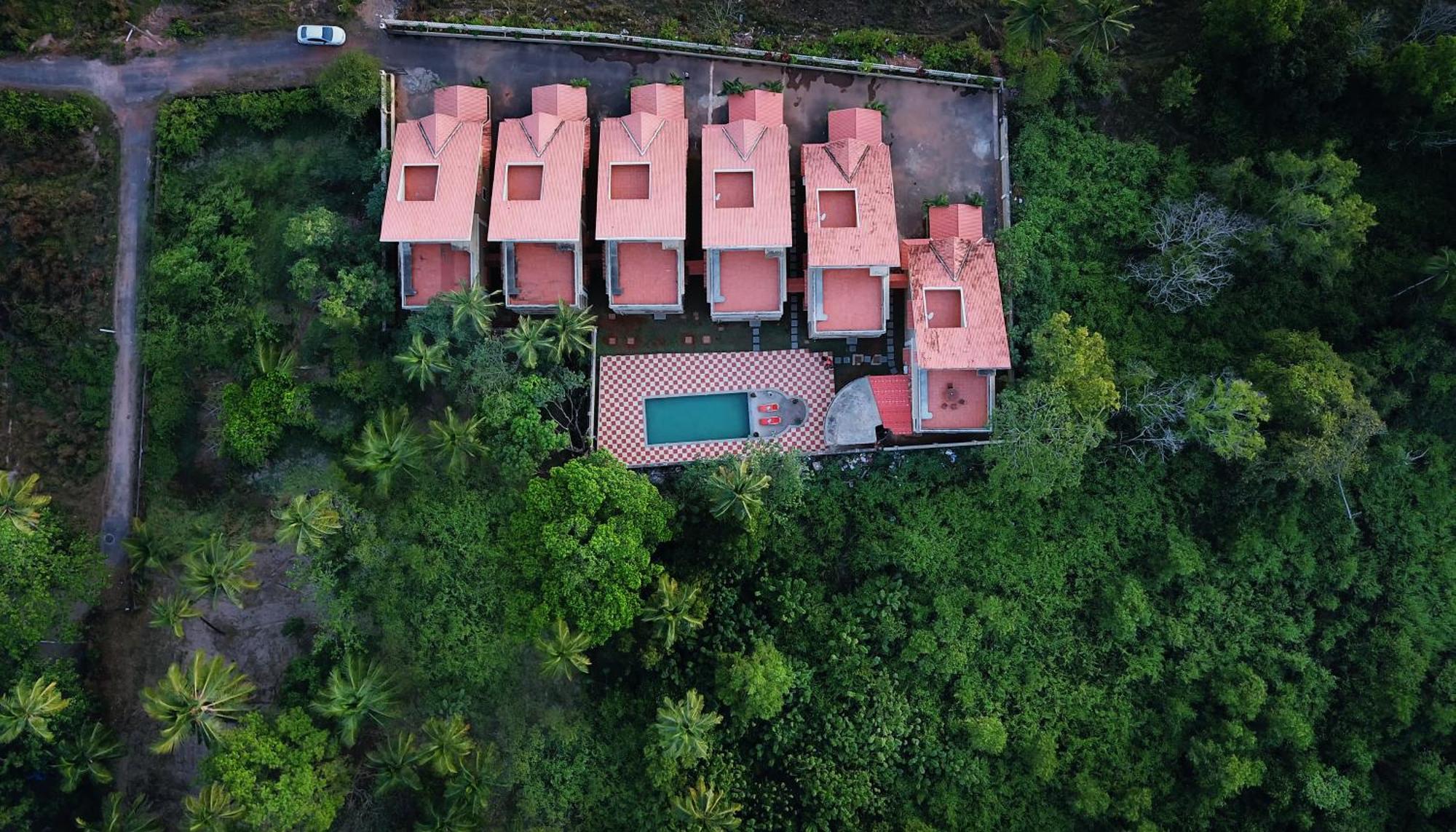 Treehouse Blue Hotel & Villas Colvá Exterior foto